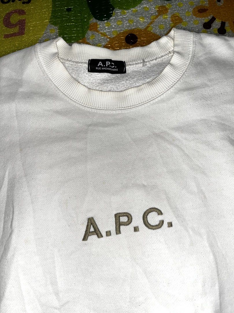 A.P.C. White Crewneck Sweatshirt (Category: Coats, Jackets and Outerwear) located in Zamboanga. Submitted by xjalilul (Listing ID 1447550078, Image 2). Description: - Classic white A.P.C. sweatshirt - Features embroidered A.P.C. logo on chest - Comfortable crewneck design - Made from a soft cotton blend - Ideal for everyday casual wear.