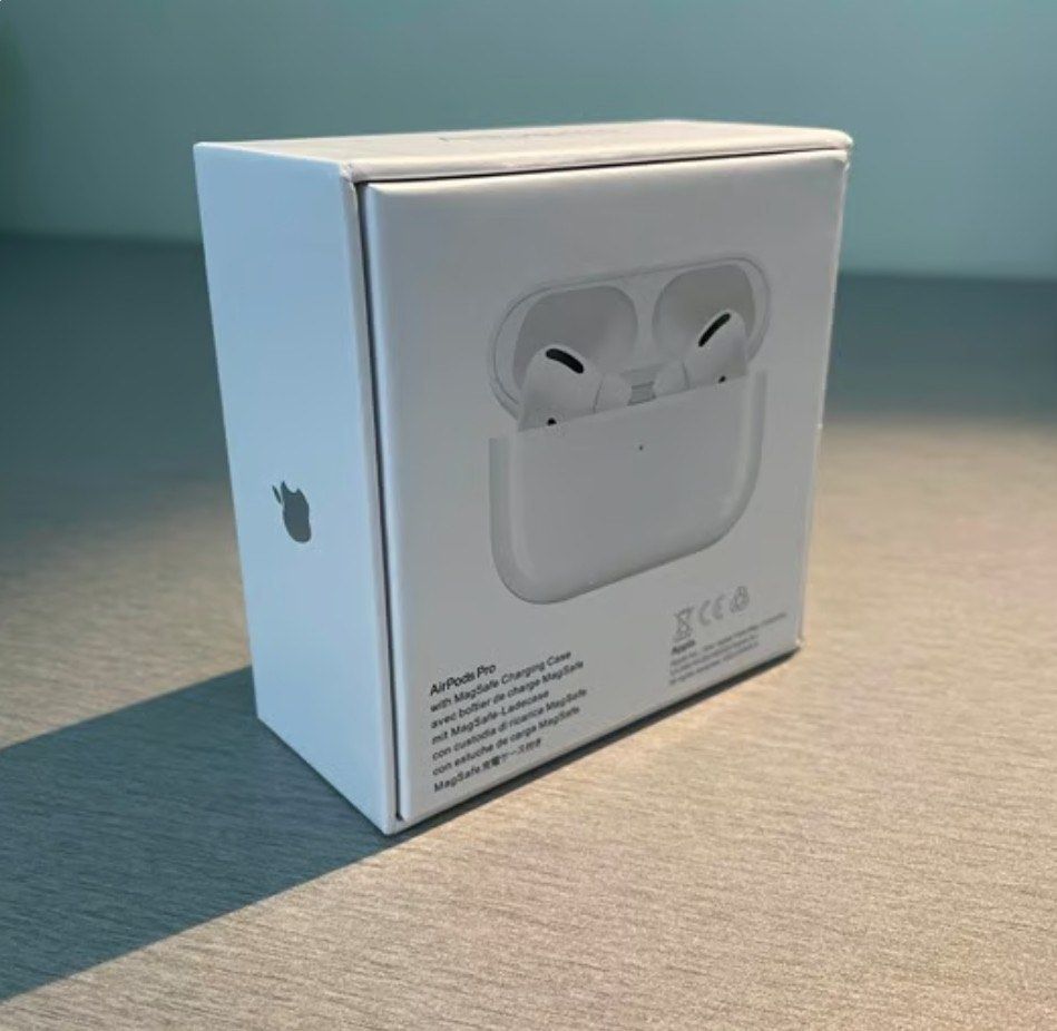 Apple AirPods Pro501959317028884481