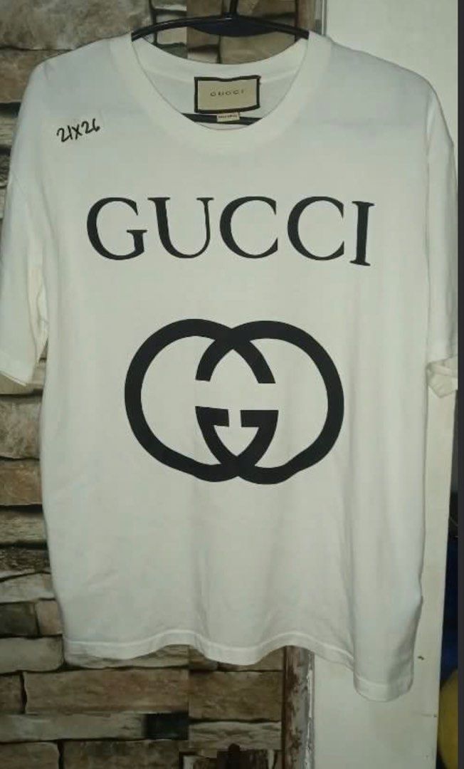 Authentic gucci tshirt (Category: Luxury Apparel) located in Cavite. Submitted by ohmie23 (Listing ID 1447562800, Image 1). Description: Authentic gucci tshirt size xs fir to large Dimention 21 x 26 inch.
