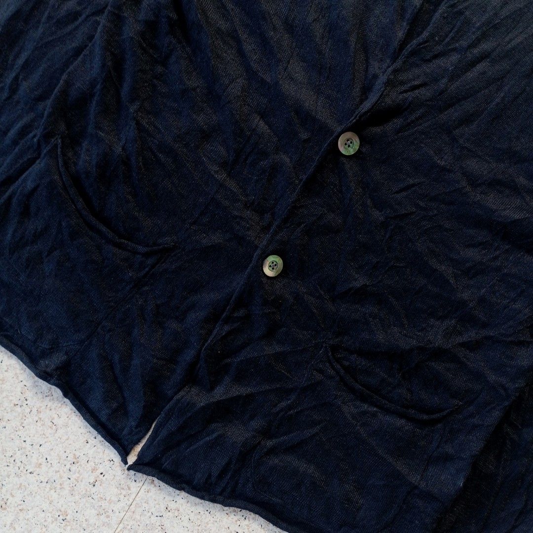 Beams Flanders Linen Cardigan (Category: Coats, Jackets and Outerwear) located in Maramag. Submitted by kenthrift_ (Listing ID 1447557738, Image 3). Description: Beams Flanders Linen Cardigan •Excellent condition •Size On Tag: Medium •Measurements: Width 22 & Length 26 •Issue: None.