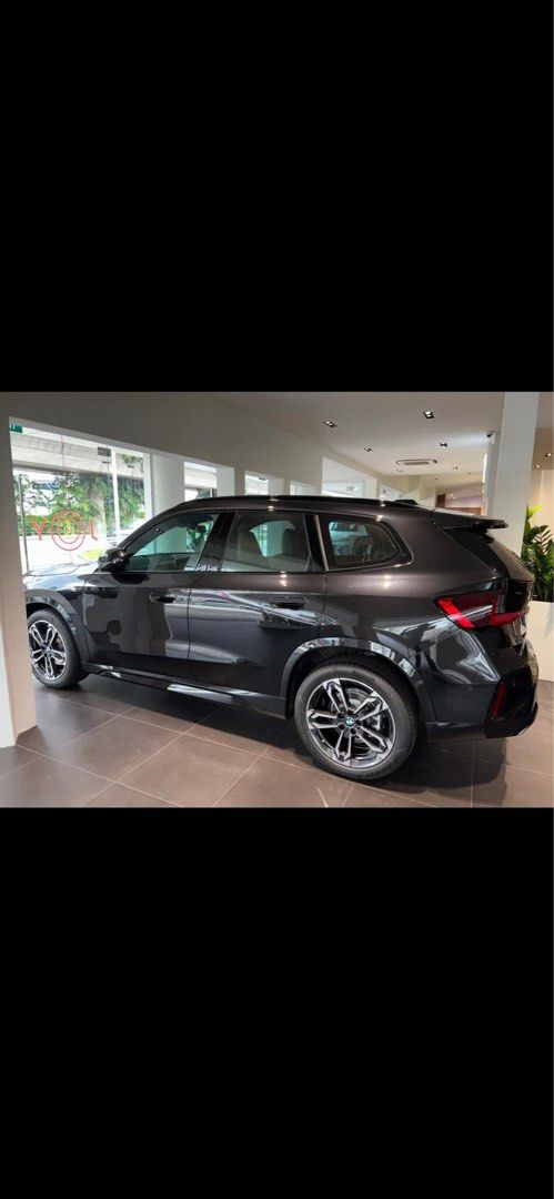 BMW X1 sDrive16i M Sport (A) (Category: Used Cars) located in Singapore. Submitted by thedavteo (Listing ID 1447524747, Image 2). Description: Full agent (Eurokars) maintained. Well maintain condition. Stylish and sleek looking exterior and interior. Features 1.5L 3 cylinder TwinPower turbocharged engine with 7speed DCT transmission producing 122bhp and max torque 230nm. Fuel consumption rated at 14.7km/l..