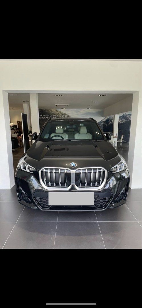 BMW X1 sDrive16i M Sport (A) (Category: Used Cars) located in Singapore. Submitted by thedavteo (Listing ID 1447524747, Image 1). Description: Full agent (Eurokars) maintained. Well maintain condition. Stylish and sleek looking exterior and interior. Features 1.5L 3 cylinder TwinPower turbocharged engine with 7speed DCT transmission producing 122bhp and max torque 230nm. Fuel consumption rated at 14.7km/l..