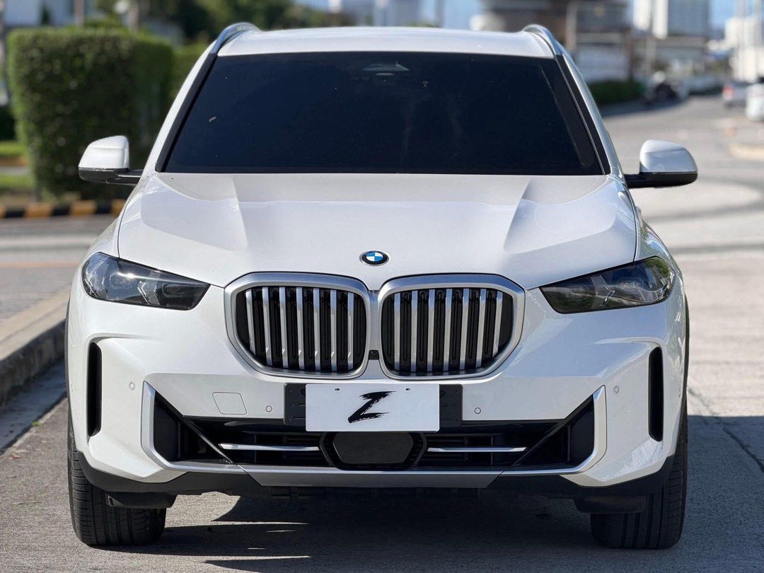 BMW X5 30d Auto (Category: Used Cars) located in Manila. Submitted by quality_cars (Listing ID 1447622545, Image 1). Description: Fresh In‼️ A luxury SUV with strong torque, excellent fuel economy, and long-range comfort—perfect for highway driving and daily use with premium feel 💯 For Sale | Trade-In | Financing Accepted 2024 BMW X5 30d 💫 Automatic Transmission Mileage: 5k+ Original Mileage Ending Plate: Wednesday Coding Color: Mineral White M