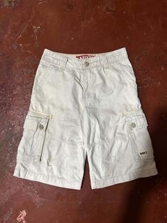 (Category: ) located in . Submitted by j_thriftclths (Listing ID 1447626444, Image 1). Description: .