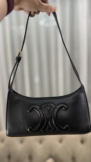 (Kategori: ) berada di . Dikirim oleh alexandraboutique (ID iklan 1447667576, Gambar 1). Deskripsi: .