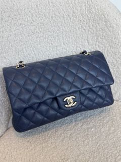(Category: ) located in . Submitted by shopmyloot (Listing ID 1447562000, Image 1). Description: .