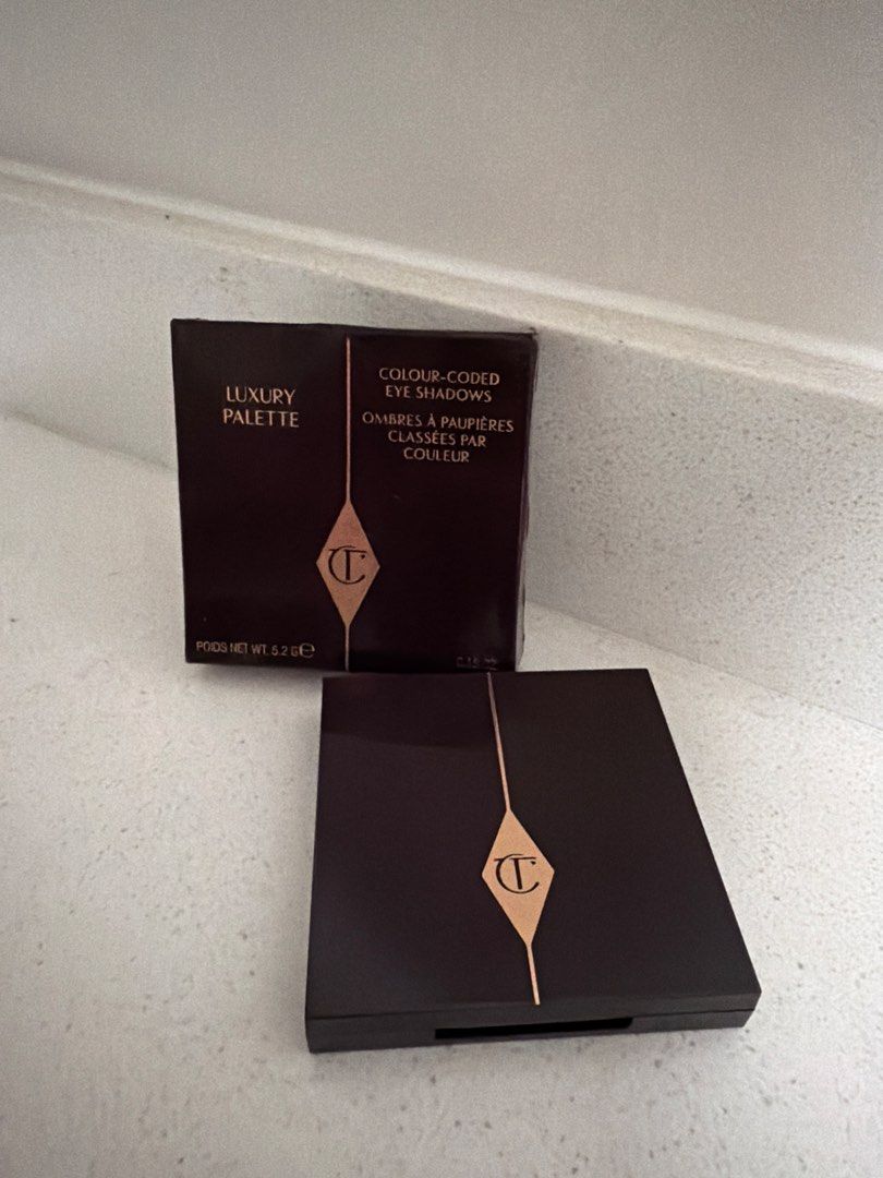 Charlotte Tilbury Luxury Palette Eyeshadow (Category: Makeup) located in Cainta. Submitted by mycosy.life (Listing ID 1447514228, Image 1). Description: - Charlotte Tilbury Luxury Palette - Colour-coded eyeshadows - Features 4 versatile shades - Perfect for creating multiple looks - Comes in original packaging.