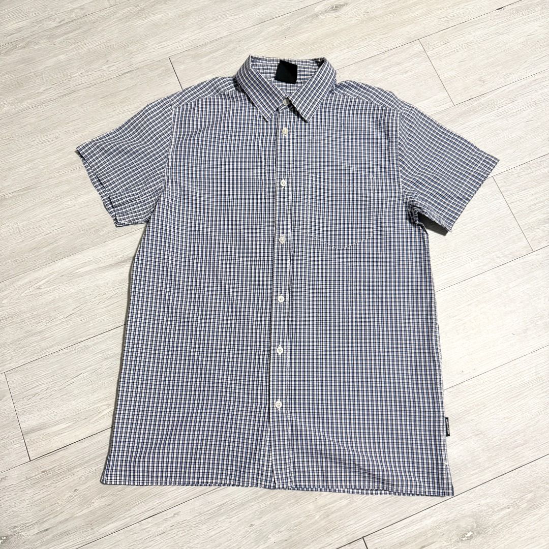 Checkered Button Down Polo (Category: Tshirts & Polo Shirts ) located in Manila. Submitted by destashedmnl2 (Listing ID 1446401201, Image 1). Description: 💫 FREE SHIPPING WITHIN METRO MANILA 💫 (₱500 & up worth of purchase via J&T) ✨ Size: S-Semi L ✨ Measurement: W- 21" L- 28" 🩶 Message me for more info/photos. 😊 🩶 MOP: BDO/BPI/GCASH/GOTYME 🩶 MOD: -Lalamove (Same Day Delivery: Metro Manila and nearby provinces) -J&T ; starts at ₱50 sf (Metro