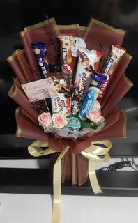 (Category: ) located in . Submitted by luxebloom.bouquet (Listing ID 1447500097, Image 1). Description: .