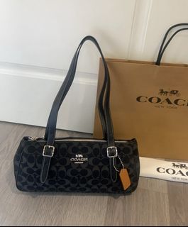 (Category: ) located in . Submitted by diya.pstore (Listing ID 1447540431, Image 1). Description: .