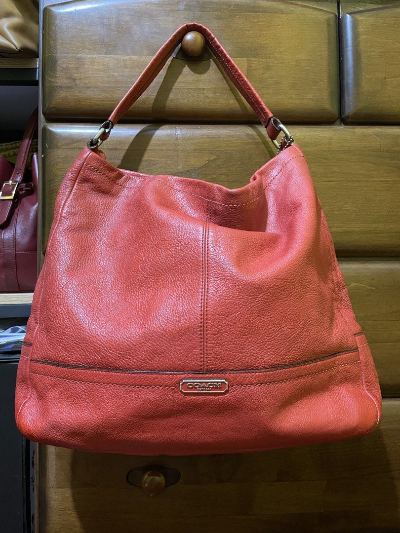 Coach Park Leather Hobo Bag (Category: Luxury Bags & Wallets) located in Cauayan City . Submitted by minyoongi3993 (Listing ID 1447652422, Image 1). Description: Coach Park Hobo Bag in red. Red. Made of pebbled leather. Signs of use, minor flaws including no sling, some parts are fading, inner linings have stains, needs cleaning… please manage your expectations. Slightly negotiable. PM for more pictures if interested..