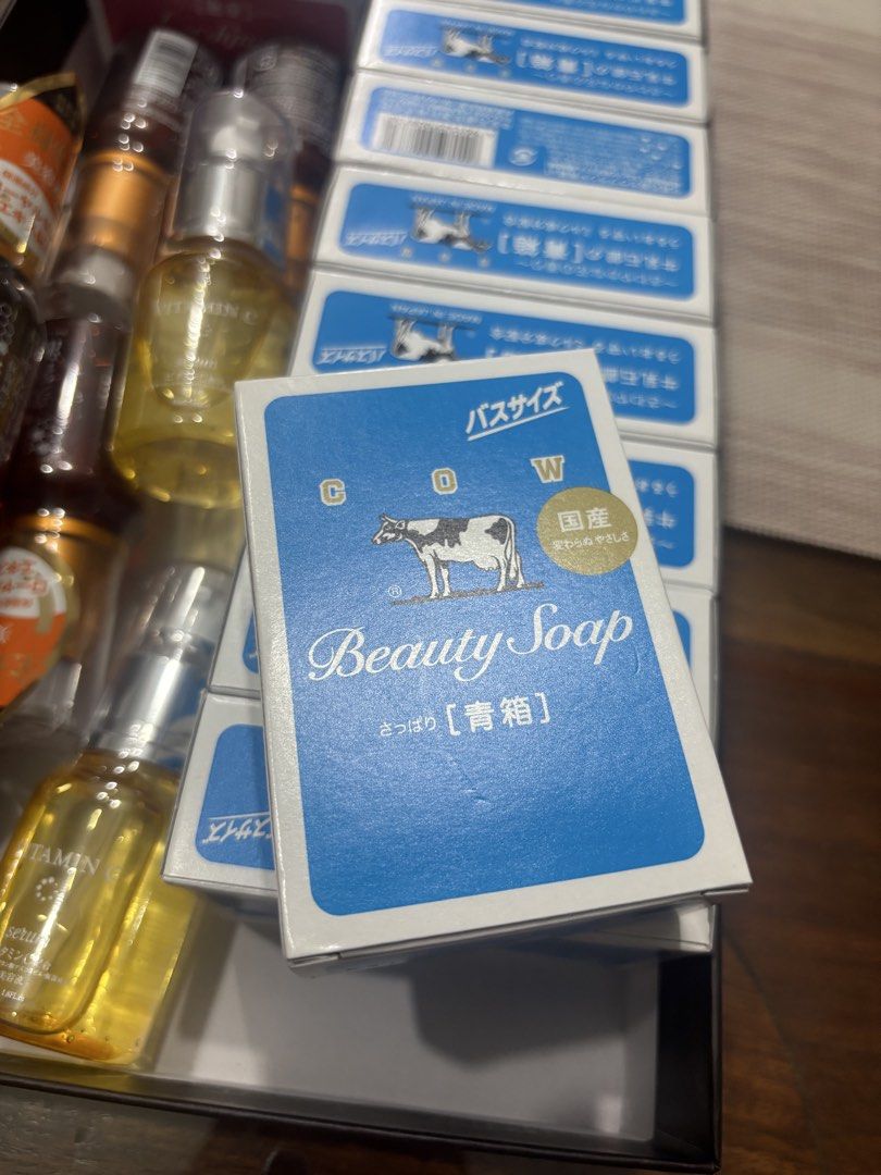 Cow Beauty Soap (Blue) (Category: Bath) located in Quezon City. Submitted by slsavila (Listing ID 1447594078, Image 1). Description: 5 pcs.