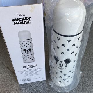 (Category: ) located in . Submitted by shopsundayx (Listing ID 1447480471, Image 1). Description: .