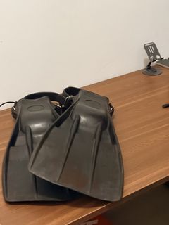 （分類：）位於 。 由 helenvincent 提交（商品編號 1447603907，圖片 1）。簡介： 。