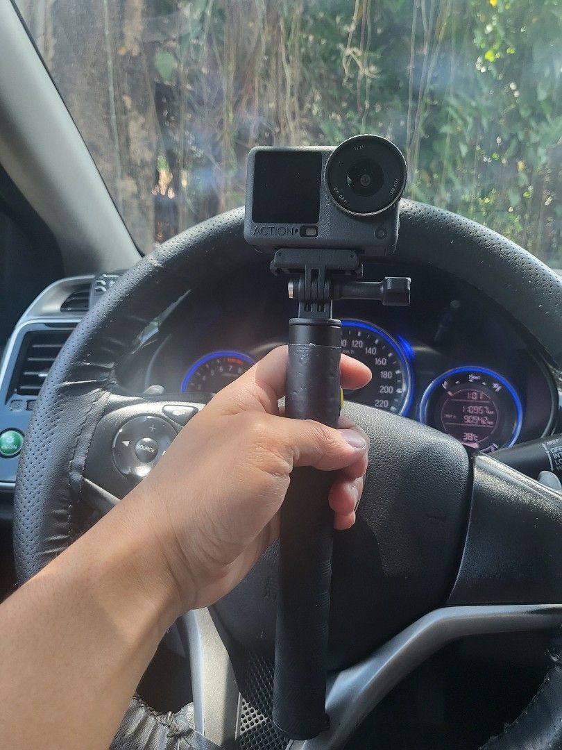 DJI Action Camera Mount with Handle Grip and Car Mount (Category: Video Cameras) located in Manila. Submitted by jjcastillo08 (Listing ID 1447483067, Image 1). Description: - DJI Action 6 Camera Mount - Includes handle grip for steady shots - Comes with a car mount (windshield/dashboard attachment) with receipt, bought it from Megamall - Ideal for capturing driving footage -Vlogging - Color: Black - Feel free to ask questions! Location: Antipolo 
