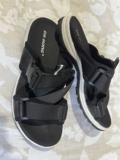 (Category: ) located in . Submitted by ritenianstuff (Listing ID 1447564403, Image 1). Description: .