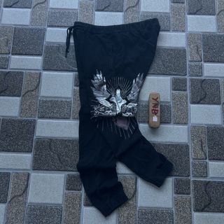 (Category: ) located in . Submitted by ynbgarments (Listing ID 1447584111, Image 1). Description: .