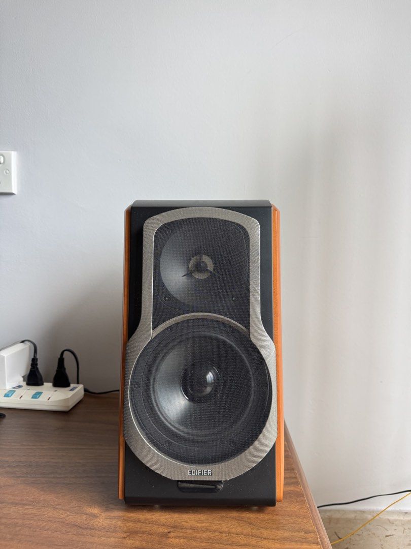 Edifier S2000 Pro Active Bookshelf Speakers