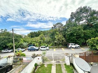 (Category: ) located in . Submitted by suearifin (Listing ID 1444100646, Image 1). Description: .
