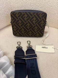 （分類：）位於 。 由 lxdluxury 提交（商品編號 1447563274，圖片 1）。簡介： 。