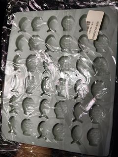 (Category: ) located in . Submitted by thrifttrash (Listing ID 1447560539, Image 1). Description: .
