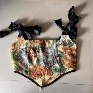 (Category: ) located in . Submitted by cheeseoreo (Listing ID 1447542703, Image 1). Description: .