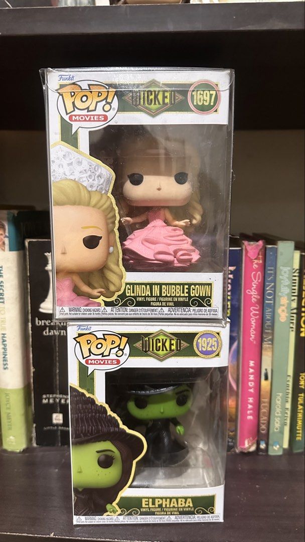 Funko Pop Wicked Elphaba (Category: Designer & Blind Box Toys) located in Manila. Submitted by juniperian9 (Listing ID 1447615637, Image 2). Description: -GLINDA SOLD - Includes Elphaba (1925). - Both figures are in their original, unopened boxes. Glina has protective case - Ideal for fans of the musical/movie Wicked. - A must-have for any Funko Pop collector..