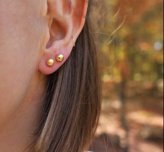 (Category: ) located in . Submitted by theconstantdeclutterer (Listing ID 1447606492, Image 1). Description: .