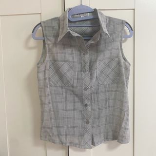 (Category: ) located in . Submitted by shopsundayx (Listing ID 1447483186, Image 1). Description: .