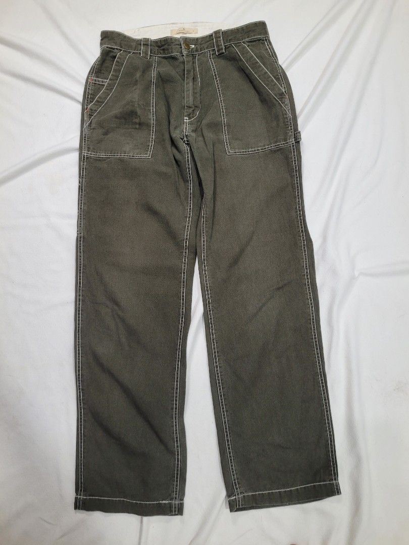 Gung ho X Global Work Baker Pants (Category: Chinos) located in Bulacan. Submitted by oldfold (Listing ID 1447666777, Image 2). Description: Good condition. Issue scratch. See last pic for details. Waist: 31 Length: 40 Hem: 8.5.