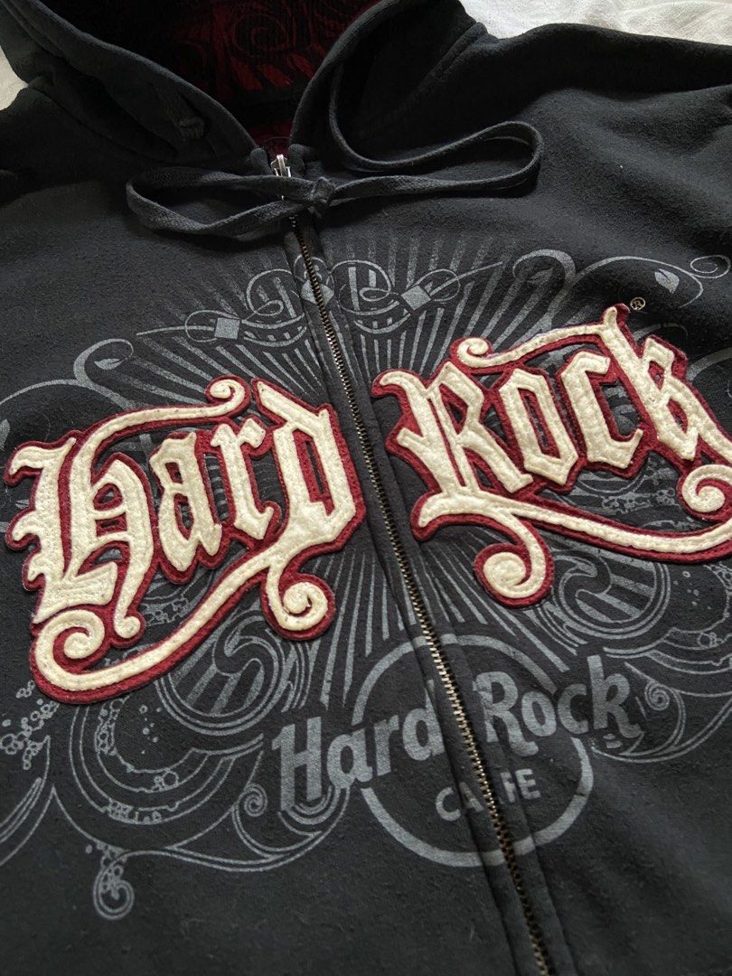 HARDROCK (Category: Hoodies) located in Antipolo. Submitted by casmiro (Listing ID 1447616265, Image 3). Description: -NO ISSUE -AUTHENTIC .