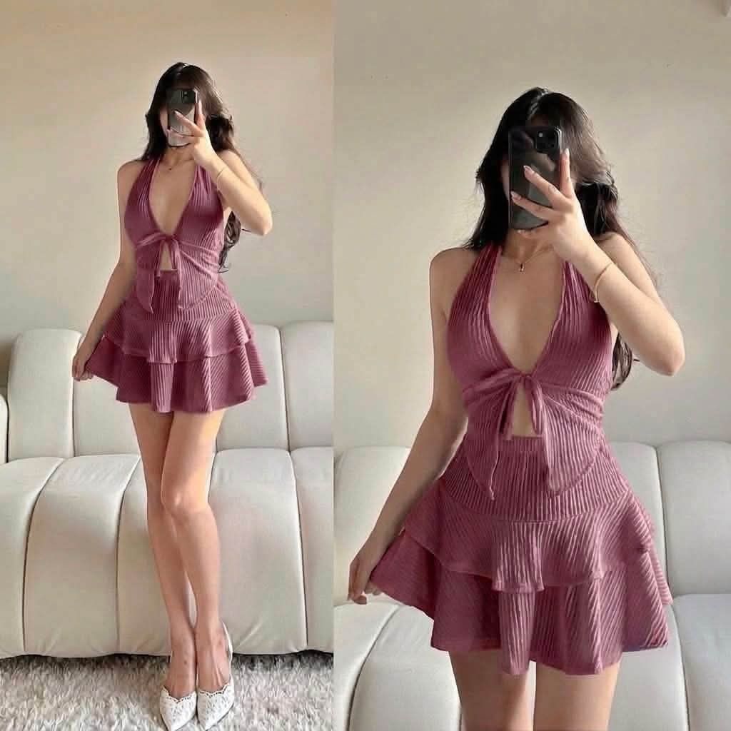 HIRARA TOP AND SKIRT TERNO (Category: Sets or Coordinates) located in Cainta. Submitted by agirlnamedkatkatII (Listing ID 1447506257, Image 1). Description: HIRARA TOP AND SKIRT TERNO P330.00 FREESIZE CAN FIT FROM SMALL-MEDIUM FABRIC: BARK CREPE FABRIC NOTE: PLEASE PROVIDE 2ND AND 3RD COLOR OPTIONS.