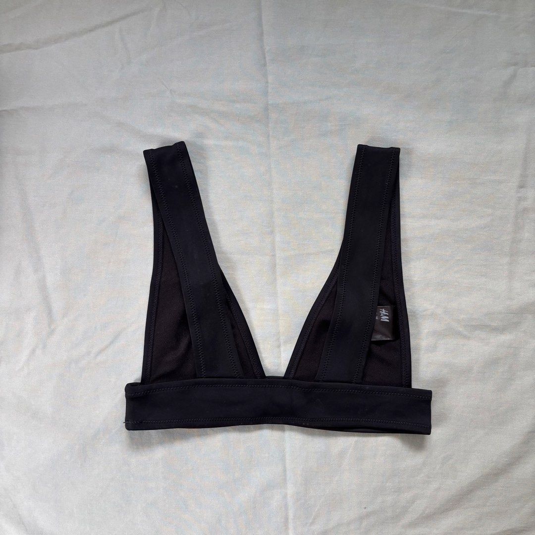 H&M Black Neoprene bikini top (Category: Bikinis & Swimsuits) located in Quezon City. Submitted by _amcc (Listing ID 1447583408, Image 2). Description: - see photos for flaw - fits a size 6 - super flattering!!.
