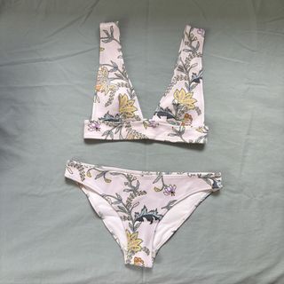 (Category: ) located in . Submitted by _amcc (Listing ID 1447584698, Image 1). Description: .