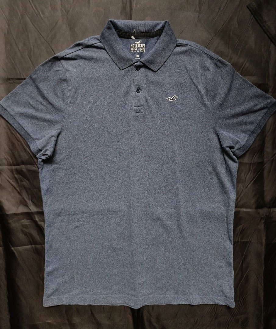 HOLLISTER POLO SHIRT (Category: Tshirts & Polo Shirts ) located in Manila. Submitted by stateviolence (Listing ID 1447574944, Image 1). Description: L: 30 W: 23 📥.