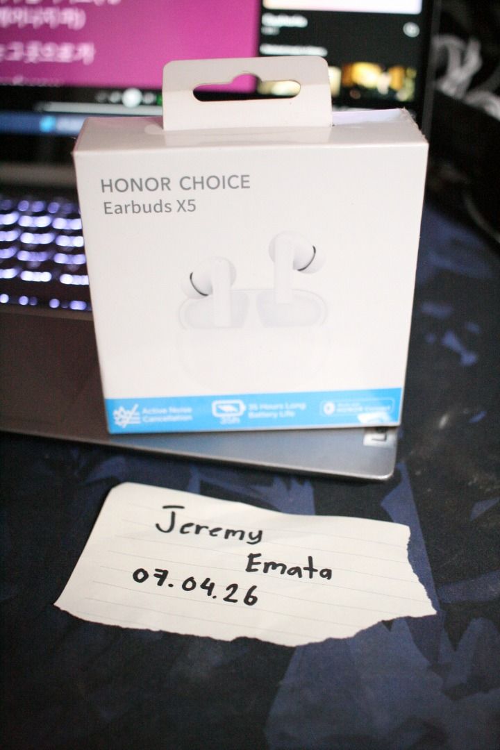 HONOR CHOICE Earbuds X5 Active Noise Cancellation (Category: Earphones) located in Cainta. Submitted by technicallyrushing (Listing ID 1447591839, Image 1). Description: Honor Choice X5 (Brand New, Sealed) Still sealed in original packaging. No warranty. ₱1,200 (negotiable) 📍 Meetup within Metro Manila, open to nearby areas (Bulacan, Cavite, Laguna, Rizal). 🚚 Shipping available - payment first, shipping fee is separate (buyer's side). - HONOR C