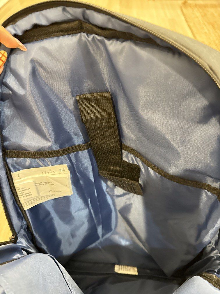 HP Value Laptop Backpack (Category: Laptop Bags & Sleeves) located in Manila. Submitted by bella_boo (Listing ID 1447585896, Image 3). Description: !! sf co buyer !! - for max size of 15.6 inch laptops.