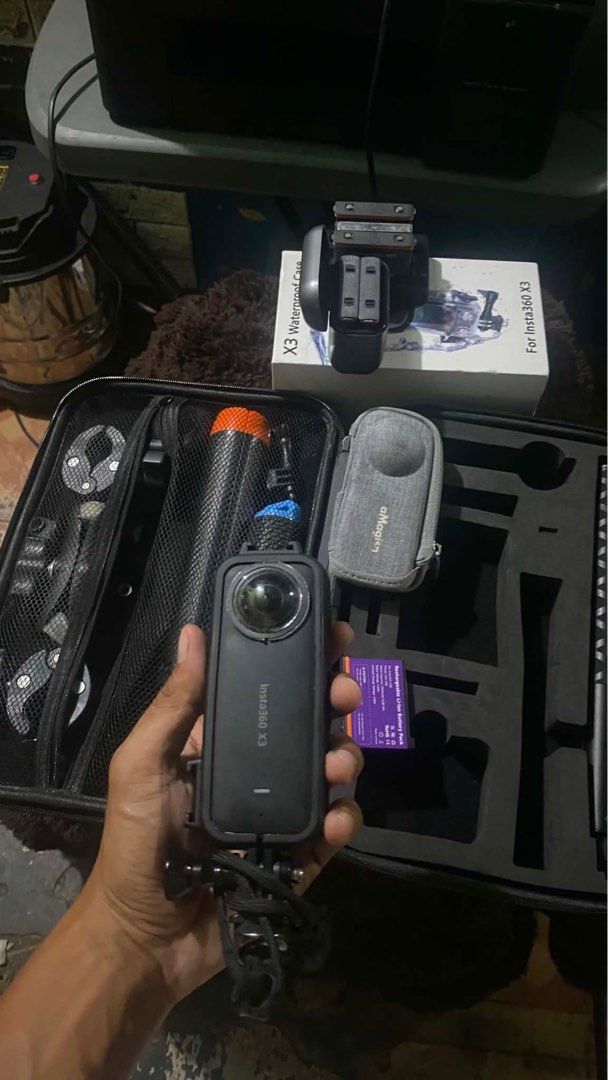 Insta 360 x3 (Category: Cameras) located in Manila. Submitted by gloss.envy (Listing ID 1447509883, Image 1). Description: Insta 360 x3 Comolete with Accessories Diving kit Hard case Hand mounting Bracelet mount 5 replacements batter Lahat ng nasa pictures kasama No sd card na kasama 19k with out sd card 23k with orig sd card If may sd card na kasama plus 4k orig from insta 360 sd card.