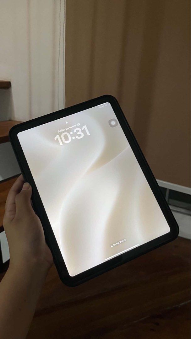 Ipad (Category: iPad) located in Manila. Submitted by julianacastillo (Listing ID 1447470164, Image 3). Description: 15,500.