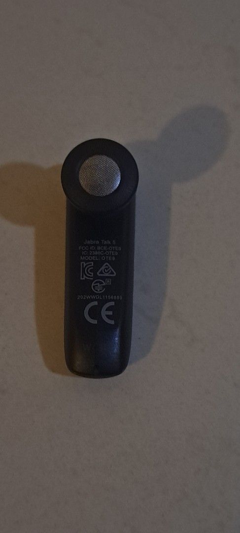 Jabra talk 5 (Category: Headphones & Headsets) located in Kuala Lumpur. Submitted by jasmin122334 (Listing ID 1447646580, Image 2). Description: jabra talk 5 - in good condition - chat before buying - 5days warranty -no charger - no box.