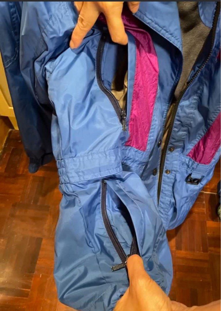 Jacket （分類：運動服裝）位於 Hong Kong。 由 catherinetam23 提交（商品編號 1447580060，圖片 5）。簡介： 。