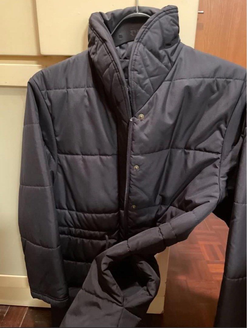 Jacket （分類：外套及戶外衣服）位於 Hong Kong。 由 catherinetam23 提交（商品編號 1447581526，圖片 5）。簡介： 。