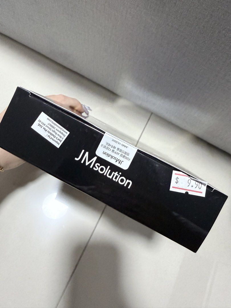 JMsolution Mask (Category: Face Care) located in Singapore. Submitted by pinkmasquerade (Listing ID 1447564428, Image 3). Description: - Selling at cost. Price tag on box - Each box contains 10 sheets - Available types: Honey Luminous Royal Propolis Mask ($9.90), Water Luminous SOS Ringer Mask ($9.90) & Active Birds’ Nest Moisture Mask ($8.80) - Bundle price if you get all 3 boxes: $25.