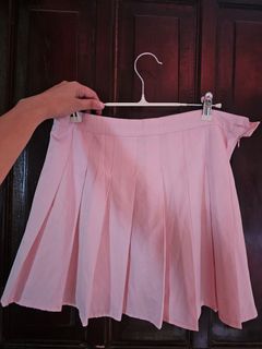 (Category: ) located in . Submitted by herdecluttercorner (Listing ID 1447495180, Image 1). Description: .