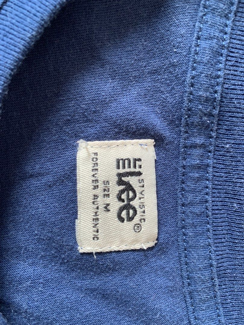 Lee Stylistic Blue T-shirt Size M (Category: Shirts) located in Bulacan. Submitted by fiapple (Listing ID 1447522952, Image 2). Description: - Brand: Lee - Color: Blue - Size: Medium (M) - Design: Embroidered Lee Stylistic logo on chest - Material: Comfortable cotton - Occasion: Ideal for casual wear.
