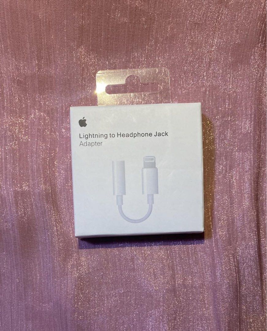Lightning to headphone jack adapter (Category: Headphones & Headsets) located in Manila. Submitted by mimasour (Listing ID 1447627588, Image 1). Description: .