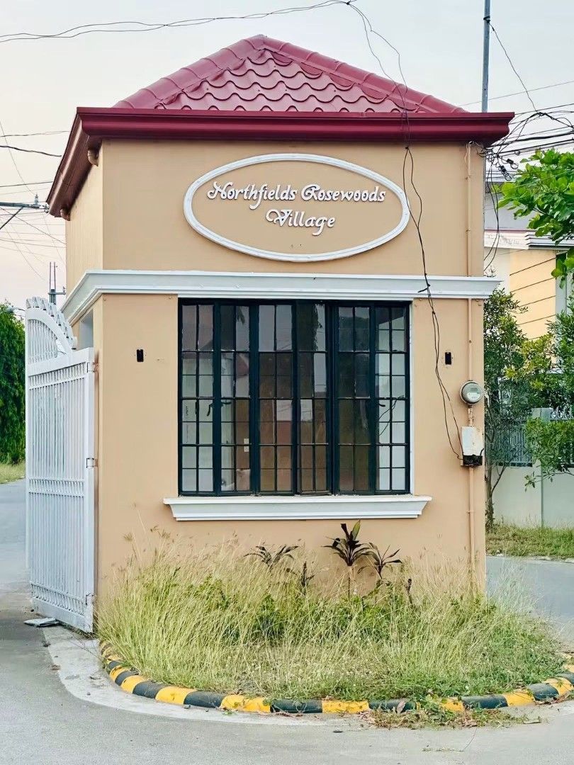 LOT FOR SALE (Category: Lot) located in Imus. Submitted by joannguzman (Listing ID 1447527134, Image 2). Description: "LOT FOR SALE" (Lot only) 📍NORTHFIELDS EXECUTIVE VILLAGE-Bulacan - NORTHFIELDS ROSEWOODS VILLAGE - 252 sqm - CORNER LOT ✅ DIRECT OWNER ✅ CLEAN TITLE ✅ UPDATED TAX 3.2M NEGOTIABLE.