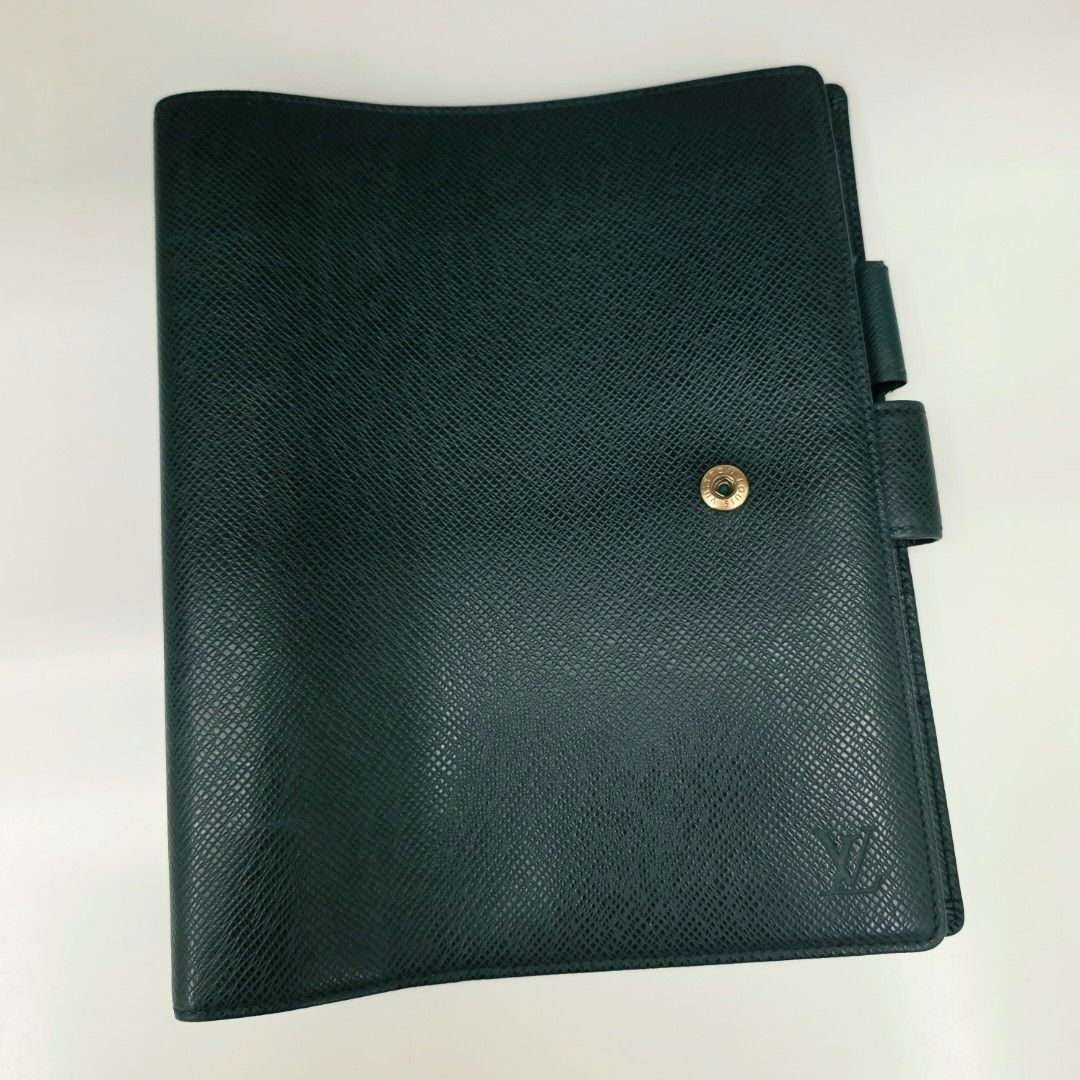 Louis Vuitton Agenda Cover GM Green (Category: Bags & Wallets) located in Georgetown. Submitted by wilddog57 (Listing ID 1447602420, Image 1). Description: - Authentic Louis Vuitton agenda cover - Classic Monogram canvas in deep green - Multiple card slots and pockets - Gold-tone hardware with snap closure - Made in France - Perfect for stylish organization.