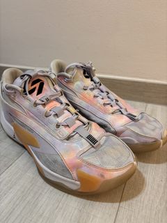 (Category: ) located in . Submitted by shoe-seller (Listing ID 1447606356, Image 1). Description: .