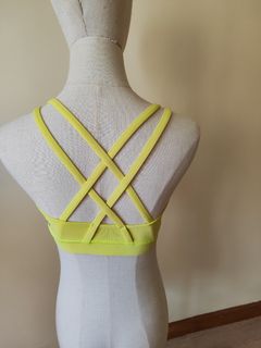 （分類：）位於 。 由 mllechanel 提交（商品編號 1447507577，圖片 1）。簡介： 。